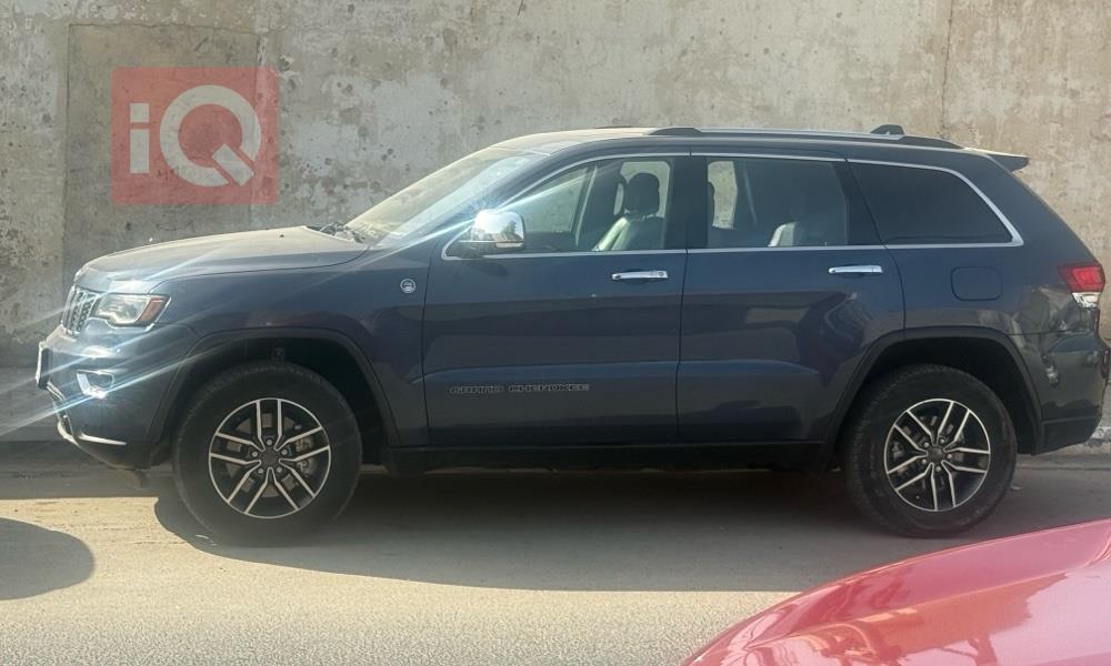 جيب جراند شيروكي